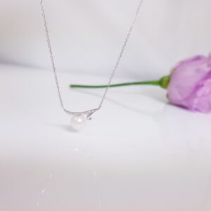 witgouden ketting met echte parel hanger