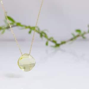 ketting van goud met lemon quartz
