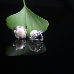 oorbelclips in zilver met zirconia
