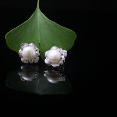 oorbelclips in zilver met zirconia