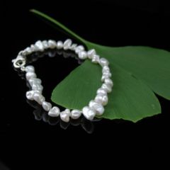 armband van keshi parels, verspringend.