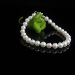 armband met kleinere ronde parels
