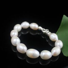 armband van ovale parels