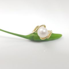 geelgouden ring met echte parel