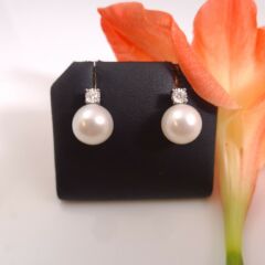 18k gouden pareloorbellen