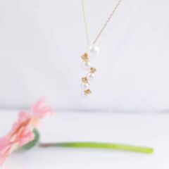 geelgouden ketting met echte parel