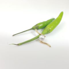 geelgouden hanger met echte parel
