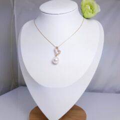 gouden ketting met echte parel