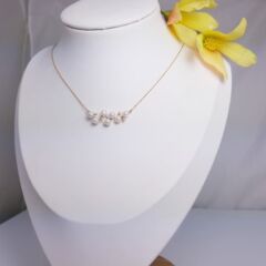 gouden ketting met echte parels