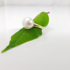 geelgouden ring met echte parel