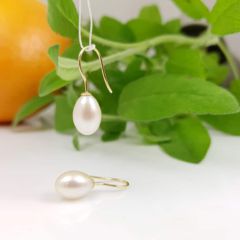 oorbellen van 18k goud met echte parels