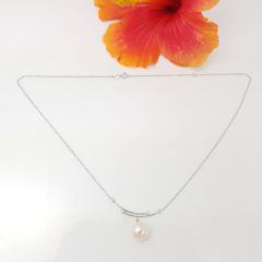 witgouden ketting met echte parel en diamanten