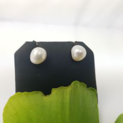 oorbellen van barokke parels