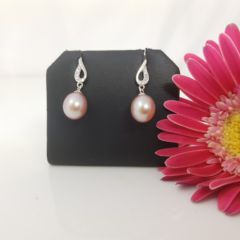 zilveren oorbellen met roze parels