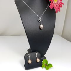 setje van echte parels in zilver