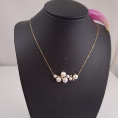 Geelgouden ketting met parelhanger