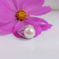 18k witgouden ring met parel
